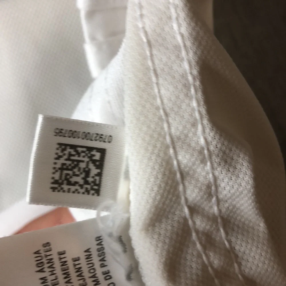 Adidas Crop Tank Large - Picture 7 of 10